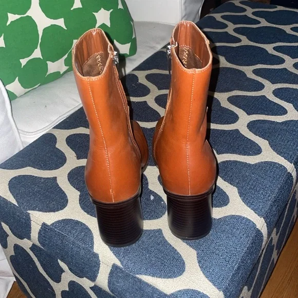 EUC Marc Fisher Boots  7 1/2 - Picture 2 of 9